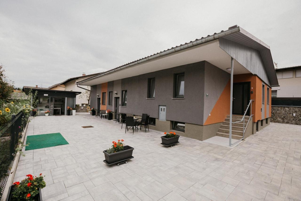 Apartments Drevi Ljubljana Exteriör bild